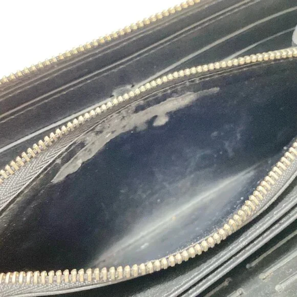 LOUIS VUITTON Zippy Wallet Noir Mahina - Long Wallet 425-081225